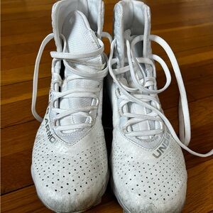 Under Armour UA Highlight 2-RM Men’s High-Top Football Cleats. White Size 7